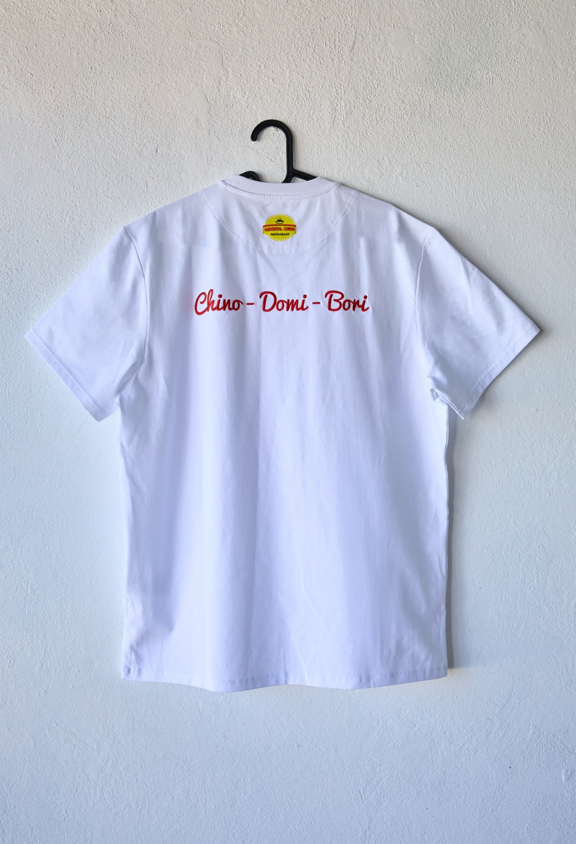 B - White T SHIRT COME, RICO,SABROSO Y DELICIOSO